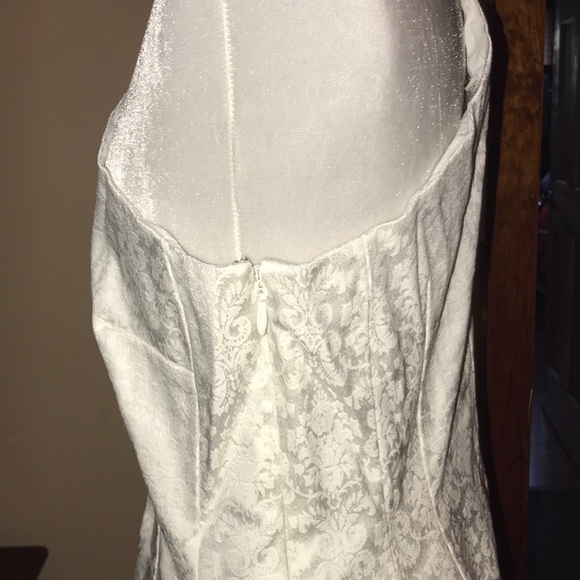 Mini Bridal Dress - Picture 4 of 5